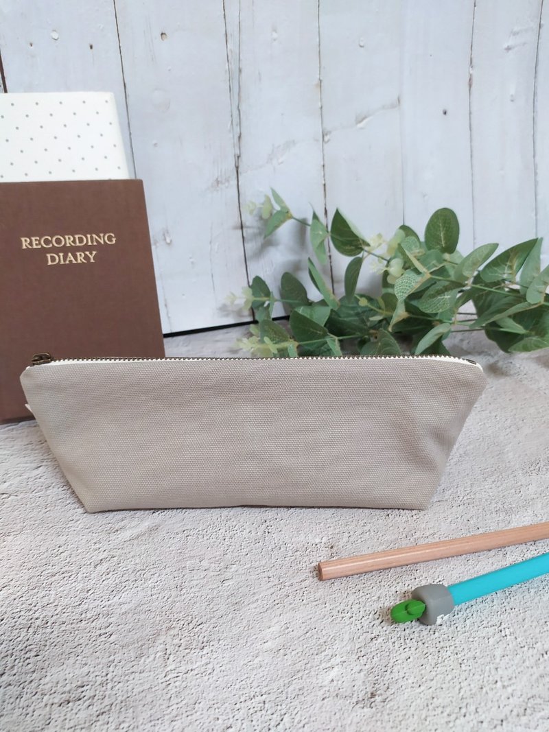 Daily series pencil case/pencil box/limited handmade bag/oatmeal gray style - กล่องดินสอ/ถุงดินสอ - ผ้าฝ้าย/ผ้าลินิน สีเทา