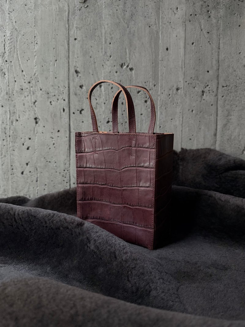 真牛皮紙袋 - mini  I 咖啡鱷魚  I 手提袋 手提包 皮革包 隨身包 - 手袋/手提包 - 真皮 咖啡色