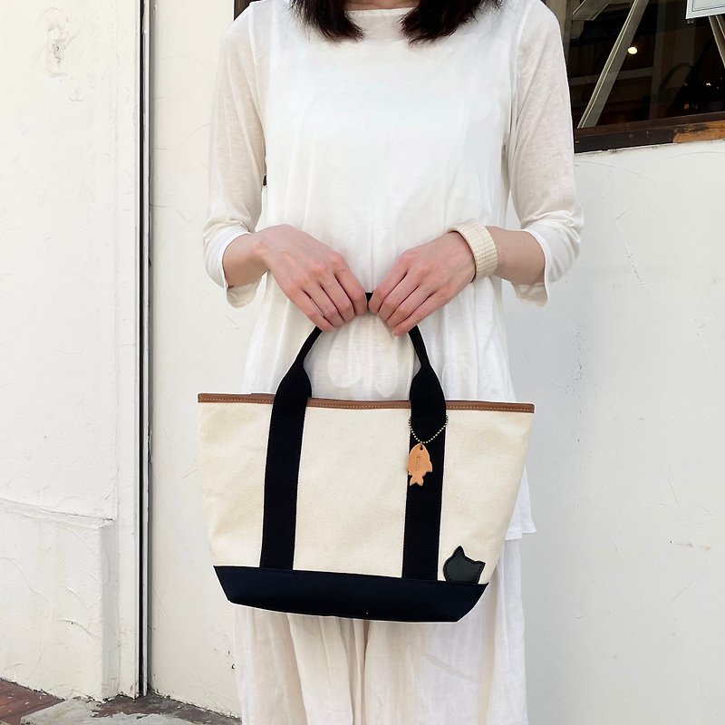 Cat properly tote S generation for a limited time - Handbags & Totes - Cotton & Hemp White