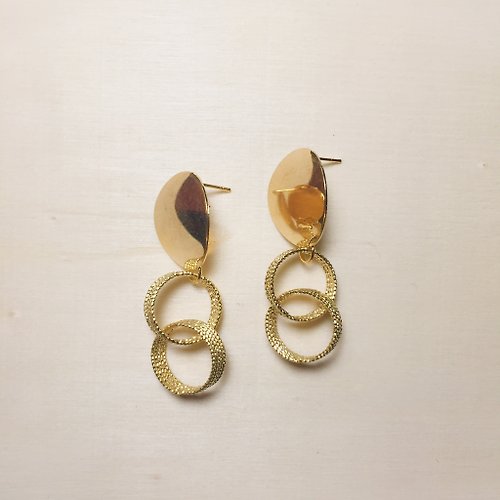 鳥嶼 Niaoyoo 橢圓金蔥雙圈耳環