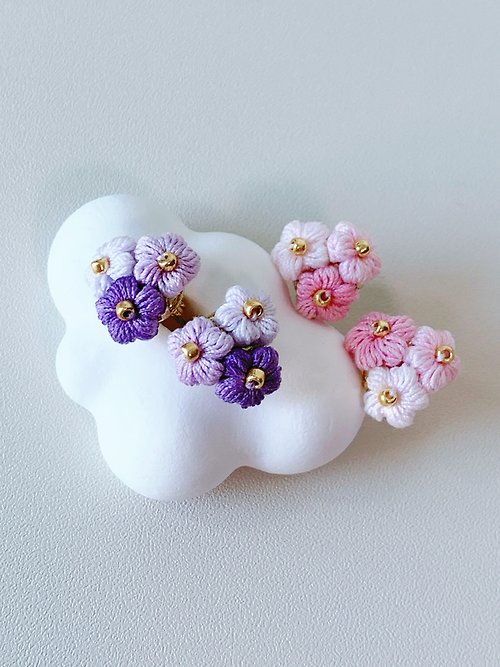 Bouquets Handmade Accessory 微鈎小綉球花耳環