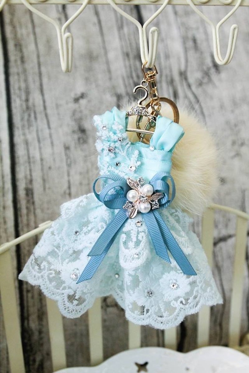 Sweet House Tiffany藍蕾絲小禮服吊飾 - 鑰匙圈/鎖匙扣 - 棉．麻 藍色