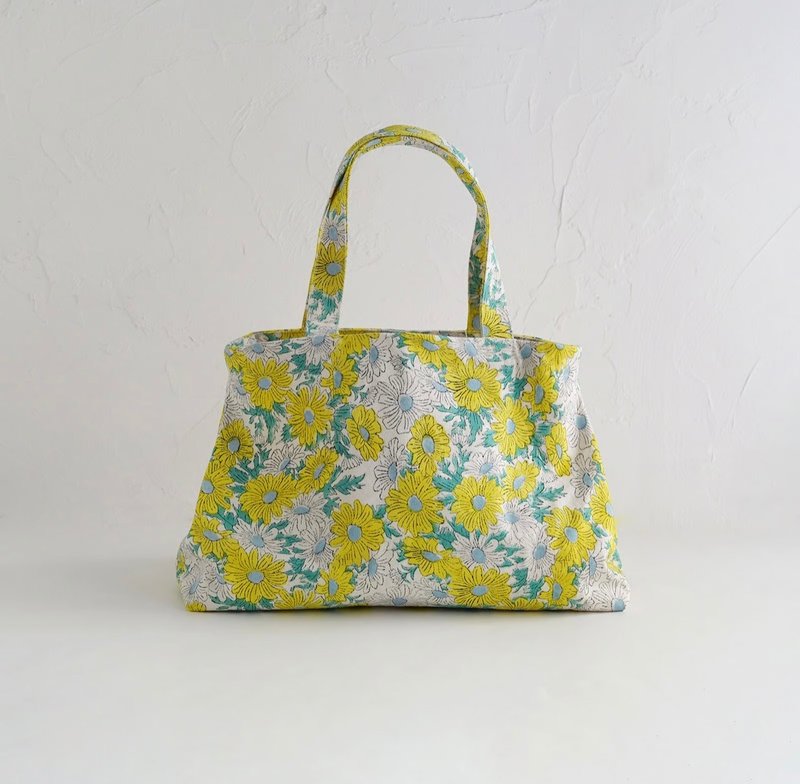 たっぷり入るカラフルな花柄バッグ、Margaretトートバッグ　yellow - 手提包/手提袋 - 棉．麻 黃色