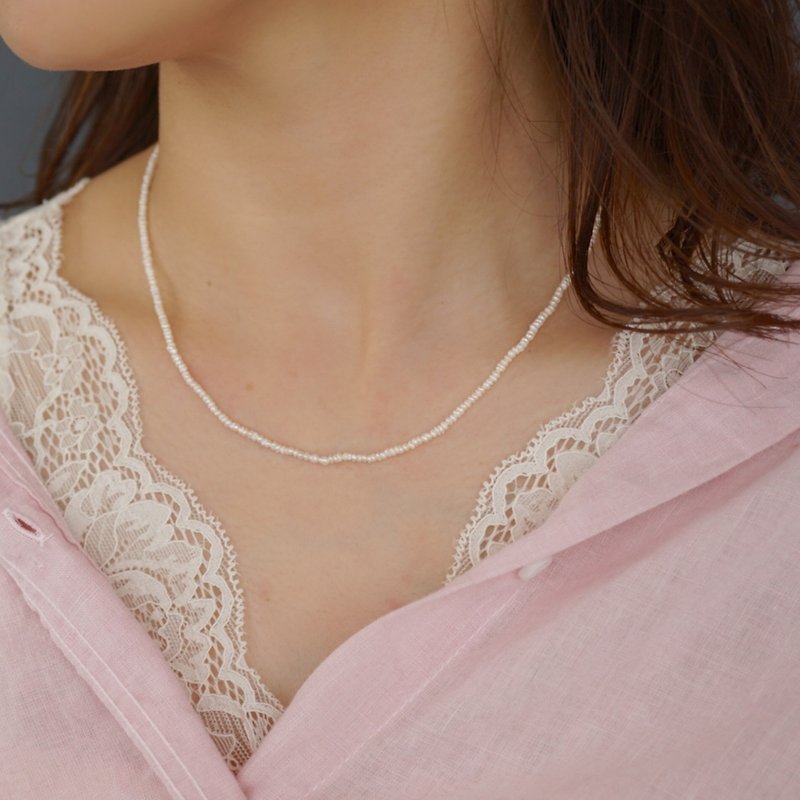 【14KGF】Small Freshwater Pearl Necklace - ネックレス - 真珠 ゴールド