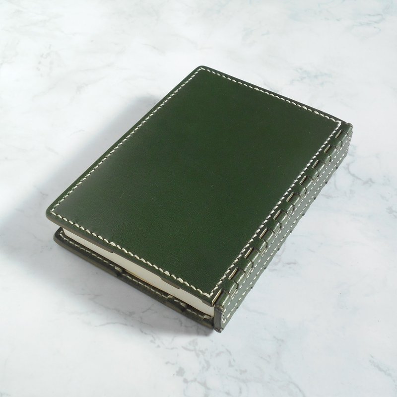 Bunko (A6) size leather book cover with hinges, Green - ปกหนังสือ - หนังแท้ สีเขียว