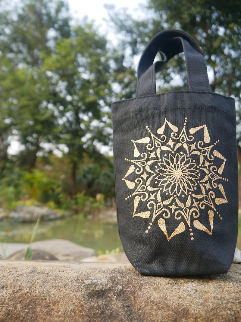 Pure hand-drawn mandala cup bag [I am. 】Canvas bag Zen winding Henna Mandala