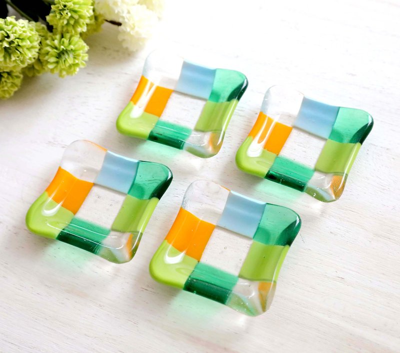 石畳のガラス豆皿 / 夏草 - 小碟/醬油碟 - 玻璃 綠色