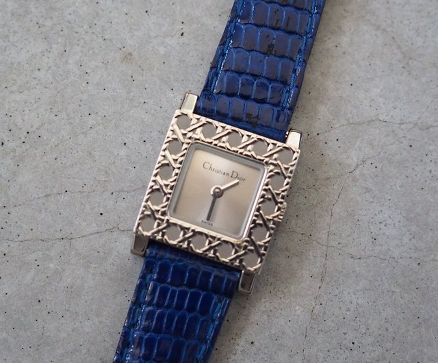 CHRISTIAN DIOR ラ・パリジェンヌ ウォッチ 腕時計 シルバー カラー ディオール - ショップ OLIM VINTAGE 腕時計 -  Pinkoi