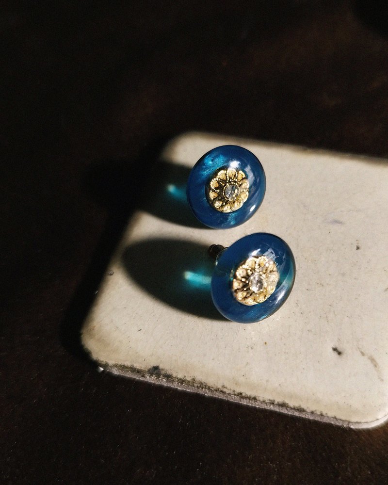 古典耳環 / 深邃藍 - Vintage【限量】 - 耳環/耳夾 - 塑膠 紫色