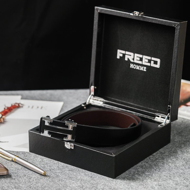 【FREED】金屬英文字母扣商務休閒頭層牛皮皮帶 - 腰帶/皮帶 - 真皮 黑色