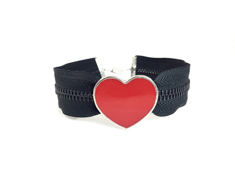 Big Red - Black Edition crude zipper necklace - Necklaces - Genuine Leather Black