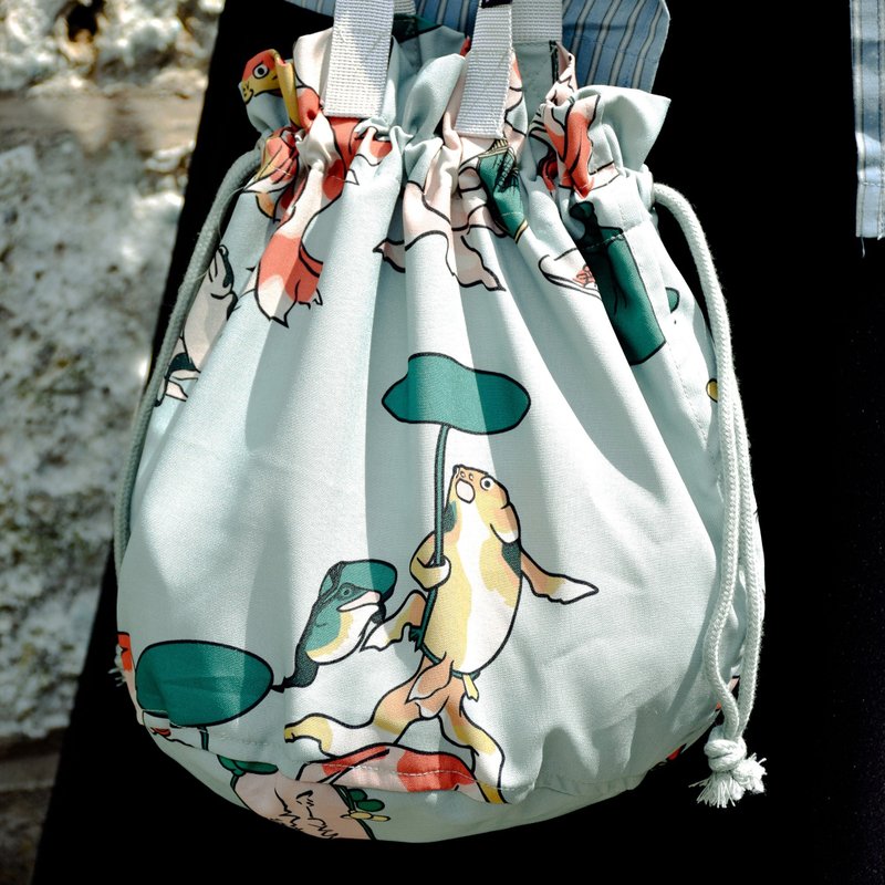 Ukiyoe goldfish Japanese drawstring pocket - Drawstring Bags - Nylon 