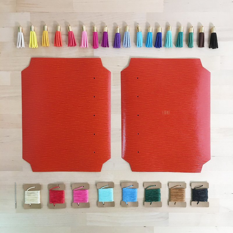 Leather-Like Orange Paper + Suede Tassel Bookmark Craftbook Maker (DIY Notebook / Bookbinding Kit) - Love - งานไม้/ไม้ไผ่/ตัดกระดาษ - กระดาษ สีแดง