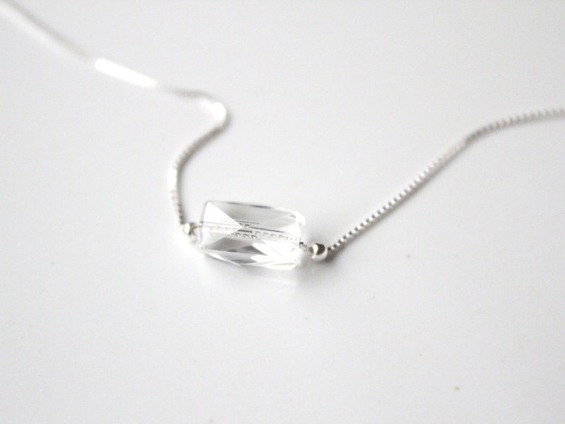 Journal white / white crystal, sterling silver necklaces - สร้อยคอ - เครื่องเพชรพลอย 