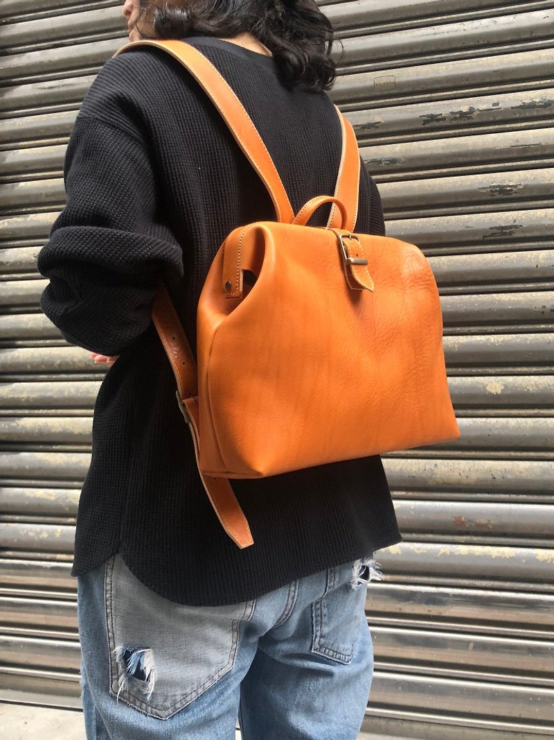 Doctor Backpack/Doctor Bag Color: Caramel Vegetable Tanned Cow Leather - Backpacks - Genuine Leather Brown