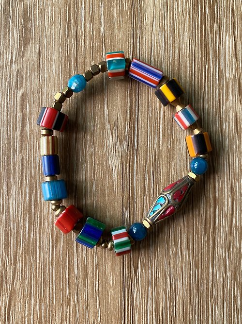米+熊 手工雜貨鋪 雪佛蘭系列 尼泊爾琉璃珠與黃銅珠手鍊 黃銅松石