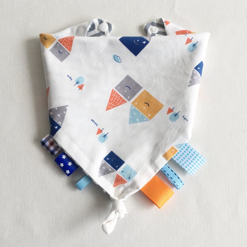 Homycat taggie blankie + triangle bib/ neck napkin ( home + zig-zag fabric) - 圍兜/口水巾 - 其他材質 