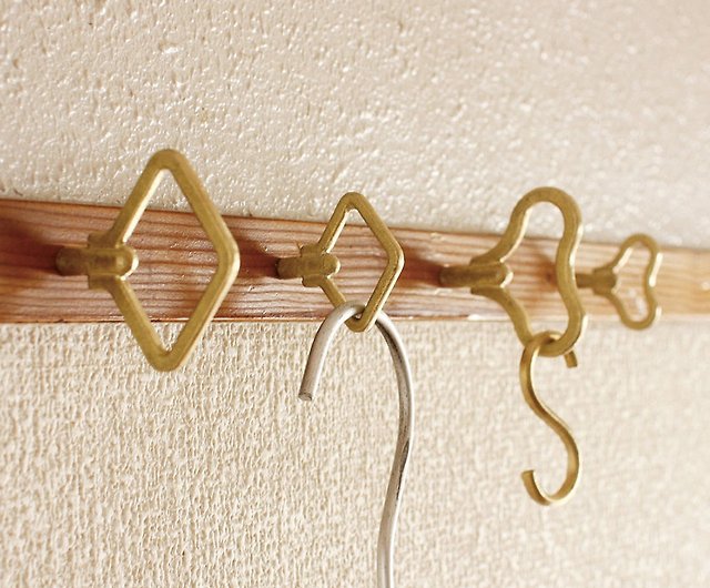 Hand-cast Bronze hooks  FUTAGAMI - Shop woow-co Hangers & Hooks - Pinkoi