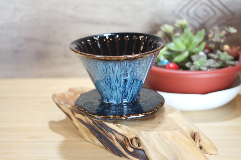 【送禮好物】天目釉 50度角 自然釉咖啡濾杯 鶯歌燒 台灣綠工藝 - 咖啡壺/手沖壺 - 瓷 
