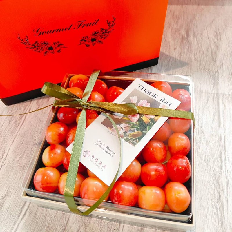 White cherry coffret shipped by air from the United States - Other - Other Materials Red