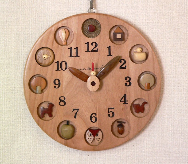 Circle 25 Ver.2 Alder Sun, balloons, trees, houses, nuts, creatures - Clocks - Wood White