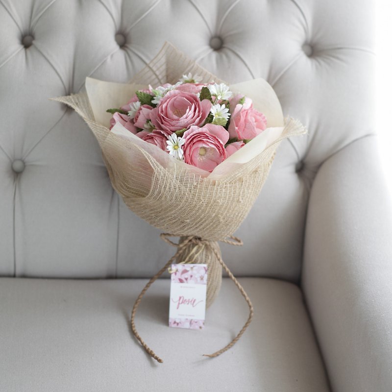 VB205 : Paper Bouquet Valentines Flower Bouquet Janet Size 10"x16" - 木工/竹藝/紙雕 - 紙 粉紅色