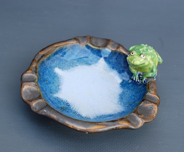 セラミック灰皿カエルの置物小さな装飾的な花瓶セラミックプレート青い