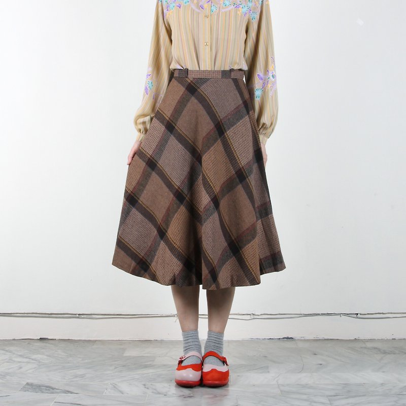 [Egg plant ancient] brown bear twill ancient fur round dress - Skirts - Wool Brown