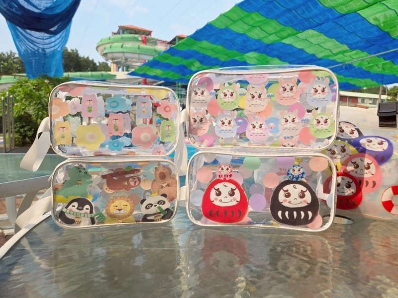 だるま 龍貓 花花熊 PVC防水透明袋  透明袋 化妝包 旅行包 - 化妝包/收納袋 - 防水材質 