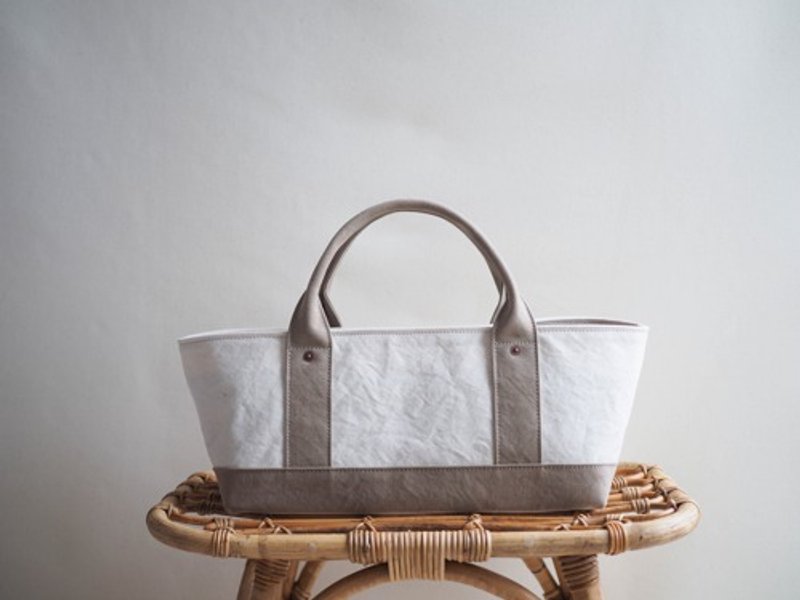 棉．麻 手提包/手提袋 白色 - Made-to-order [ARMY DUCK] Tote bag with lid Yokonaga Kinari x Gray Beige