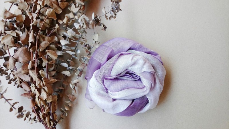 Zhiran Life-Natural plant-dyed slub silk cotton scarf/lotus purple - ผ้าพันคอ - ผ้าไหม 