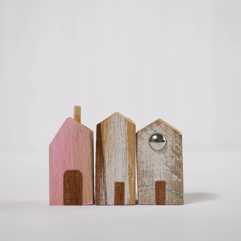 Little House (HA6) decorative items Set of 3 - Items for Display - Wood Multicolor