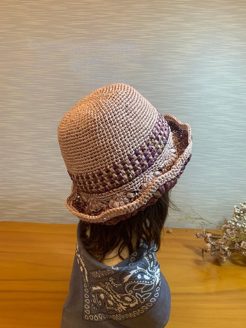 【シンプル】中は可愛いMedor柄♥ HERMES バケットハット Harper Pois Medor bucket hat | Hermès USA