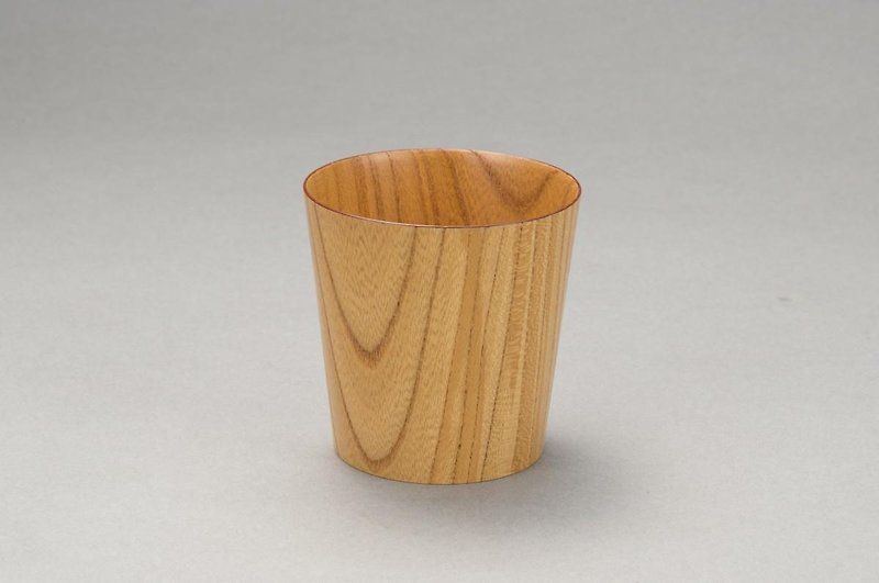 つらいちカップ　ナチュラル　M - マグカップ - 木製 カーキ