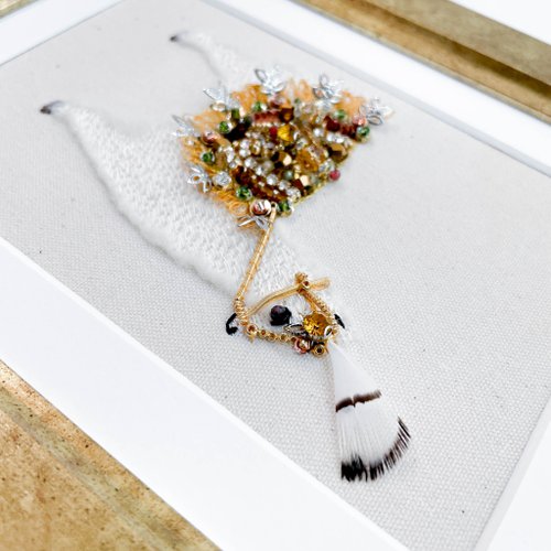 アルパカ】アルパカ | 羊毛原石の立体刺繍絵付け | パッケージ付