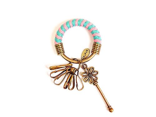 優娜手作–U.N.A handiwork 鑰匙圈(小)5.3CM 湖水綠+粉紅+花朵鑰匙 手工 編織 腊繩 客製化