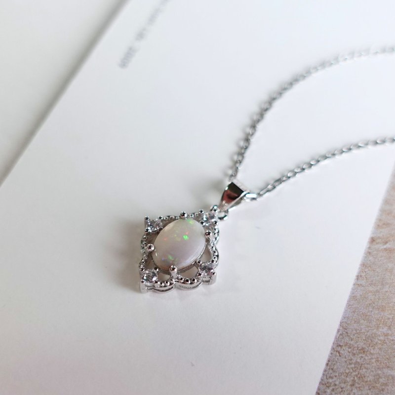 Refurbished natural raw mineral Australian opal milky white background palace style design sterling silver necklace gift - สร้อยคอ - เงินแท้ หลากหลายสี