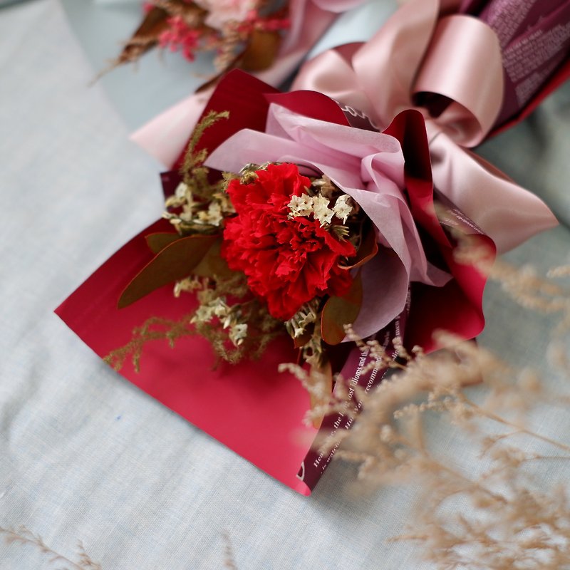 続く|赤いカーネーションドライフラワー母の日ロングブーケスポット+予約注文 - ドライフラワー・ブーケ - 寄せ植え・花 レッド