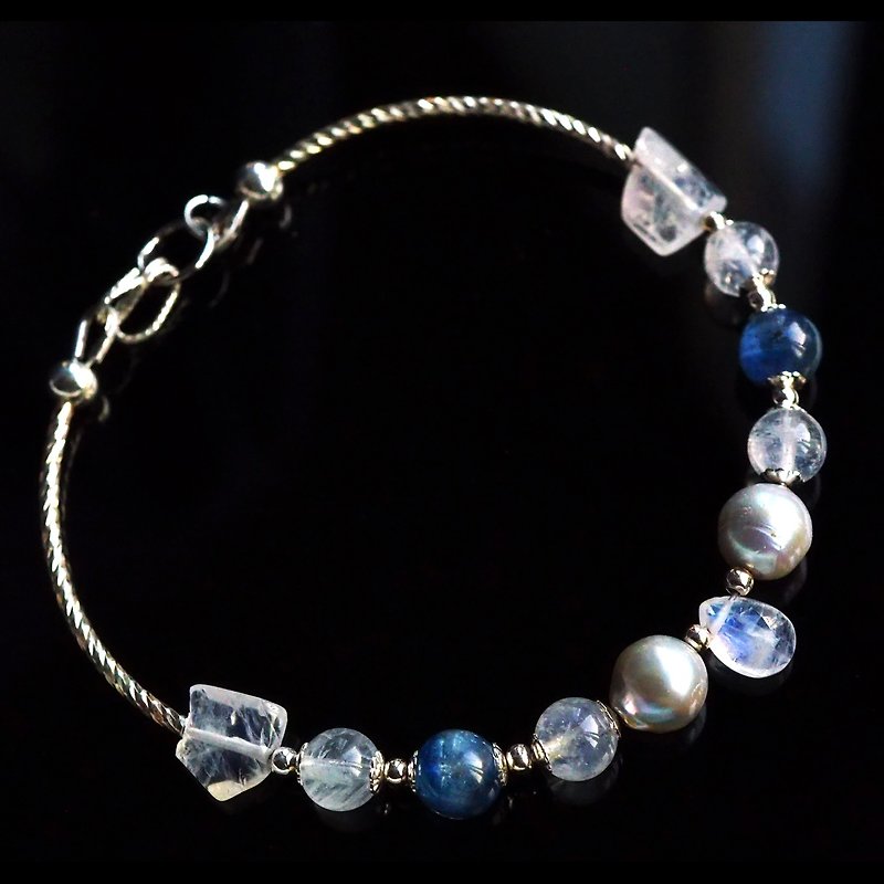 凜冬之影 | 月光石、藍晶石、銀珍珠純銀手鍊 - 手鍊/手鐲 - 半寶石 透明