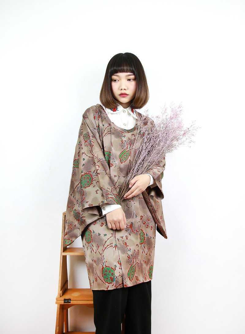 Back to Green Japan back to the line arc collar rendering brown vintage kimono KD-20 - Women's Casual & Functional Jackets - Silk 