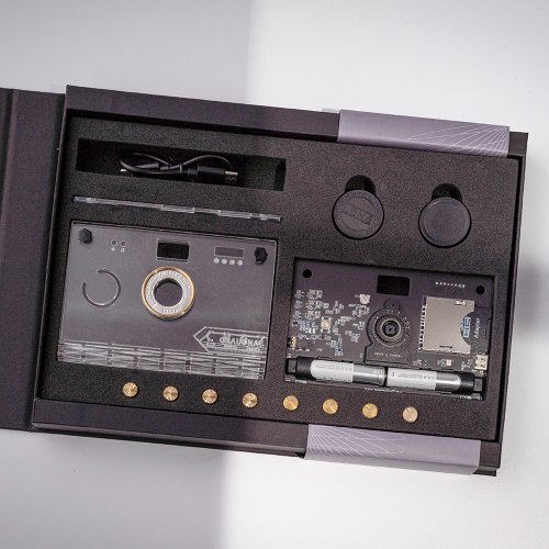 Paper Shoot ペーパーシュートCROZ デジタルカメラ Paper Shoot ペーパーシュート CROZ ヴァンガードカメラ デジタルトイ