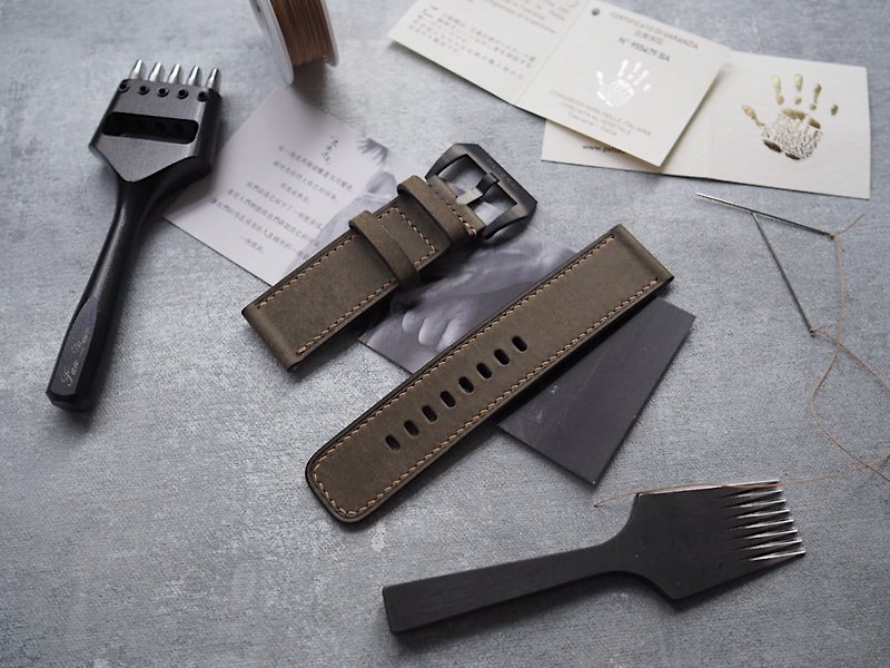 Handmade frosted gray green leather Panerai strap color style can be customized, lettering can be customized gift