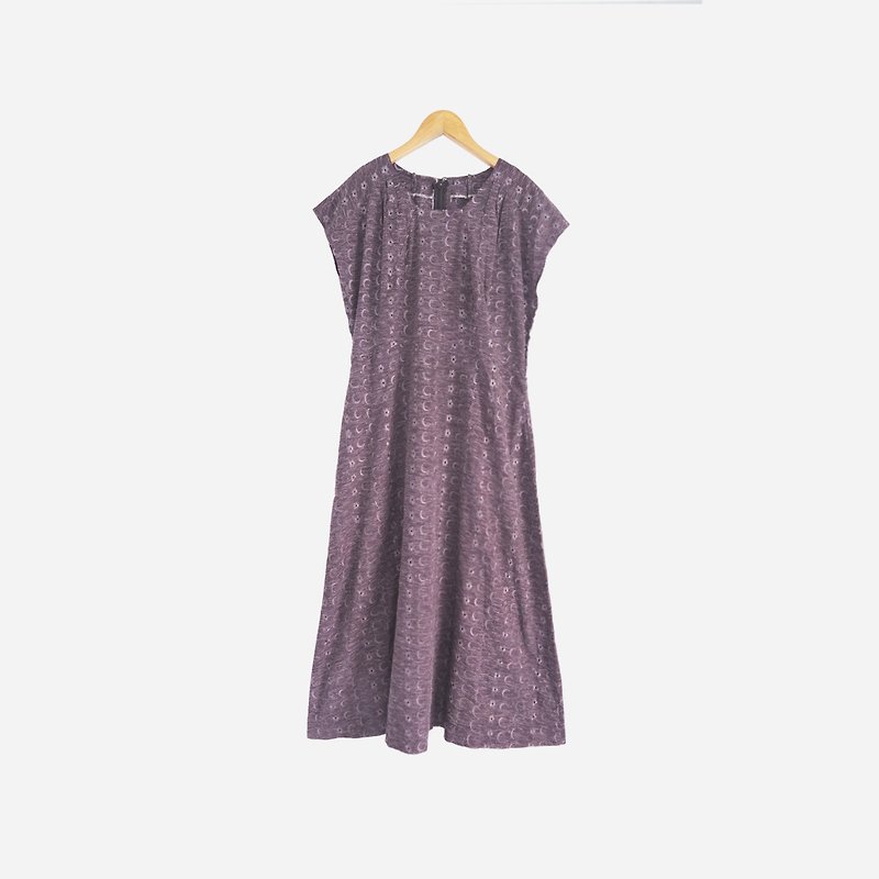 Dislocation vintage / embroidered dress no.853 vintage - ชุดเดรส - ผ้าฝ้าย/ผ้าลินิน สีม่วง