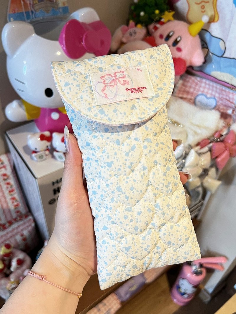 Sweetstore Supply 原創可愛甜美清新藍奶牛收納魔術貼粘貼筆袋 - 鉛筆盒/筆袋 - 棉．麻 藍色