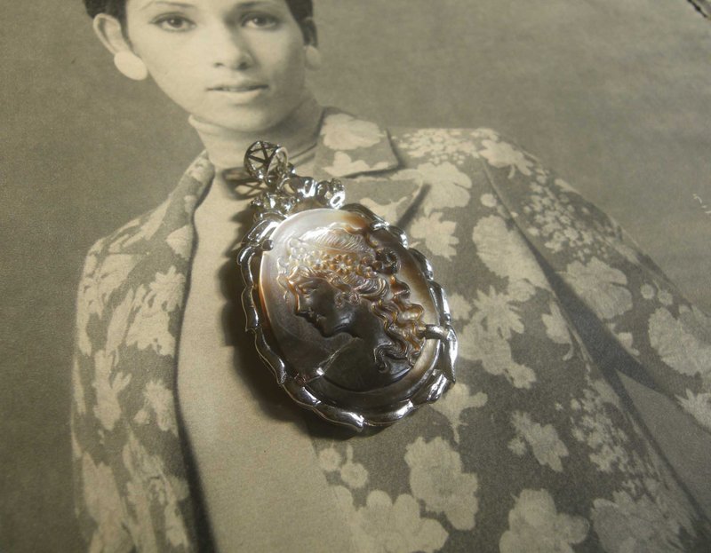 【老時光 OLD-TIME】早期歐洲手工貝殼精雕飾品 - 擺飾/家飾品 - 其他材質 