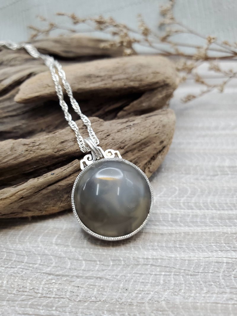 The courage to move forward. Grey Moonlight Sterling Silver Pendant / Pendant Pendant