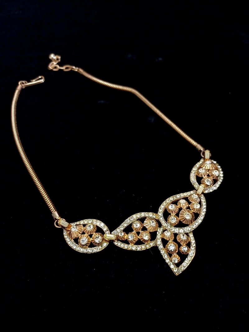 vintage jewelry CORO 古典滿綴心葉形萊茵 項鍊 - 項鍊 - 其他金屬 