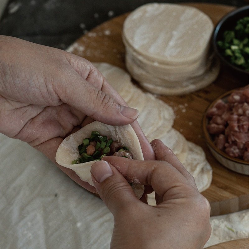 dumplings - อาหารคาวทานเล่น - อาหารสด หลากหลายสี