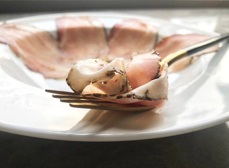 噶瑪蘭黑豚火腿－風乾青花椒 - 其他 - 其他材質 