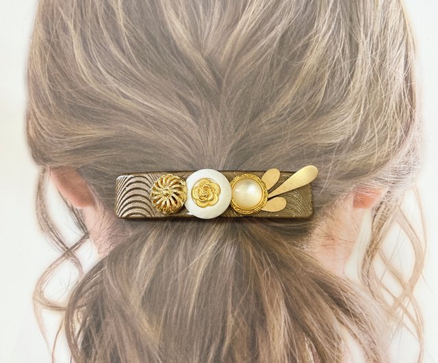 ＊バックル　ボタンヘアクリップ＊ すごい手作りヴィンテージボタンスプリングクリップヘア